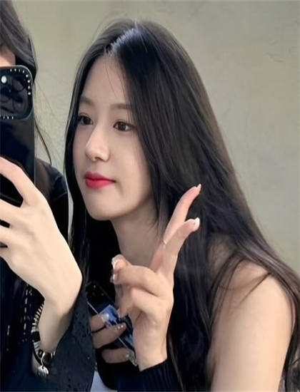 闪婚总裁,顾太太竟是隐藏大佬电影与电视剧比较：媒介差异与叙事特点，导演剪辑